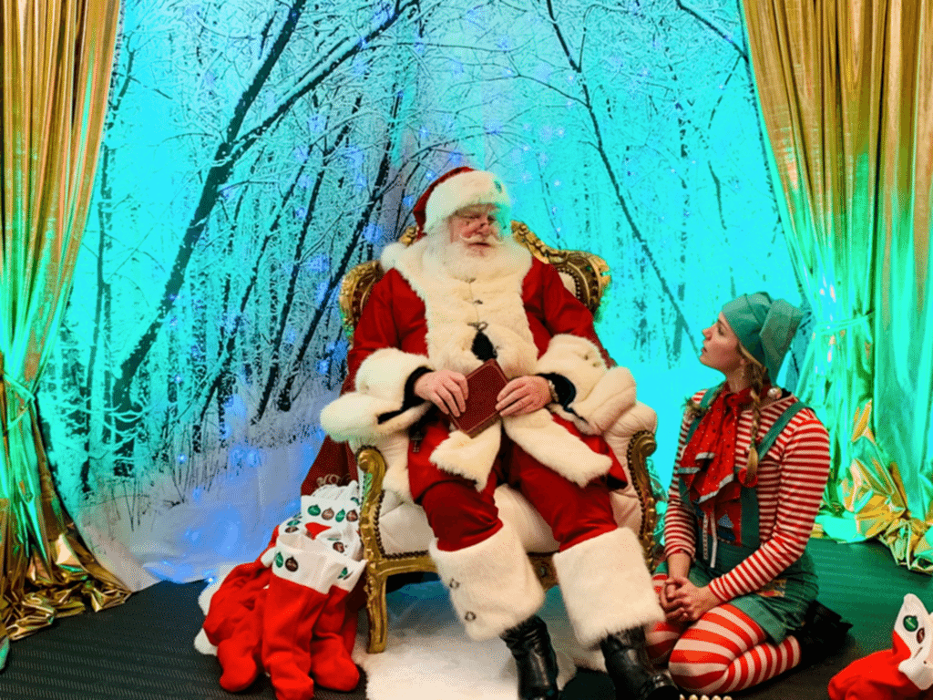 Santa Visits London